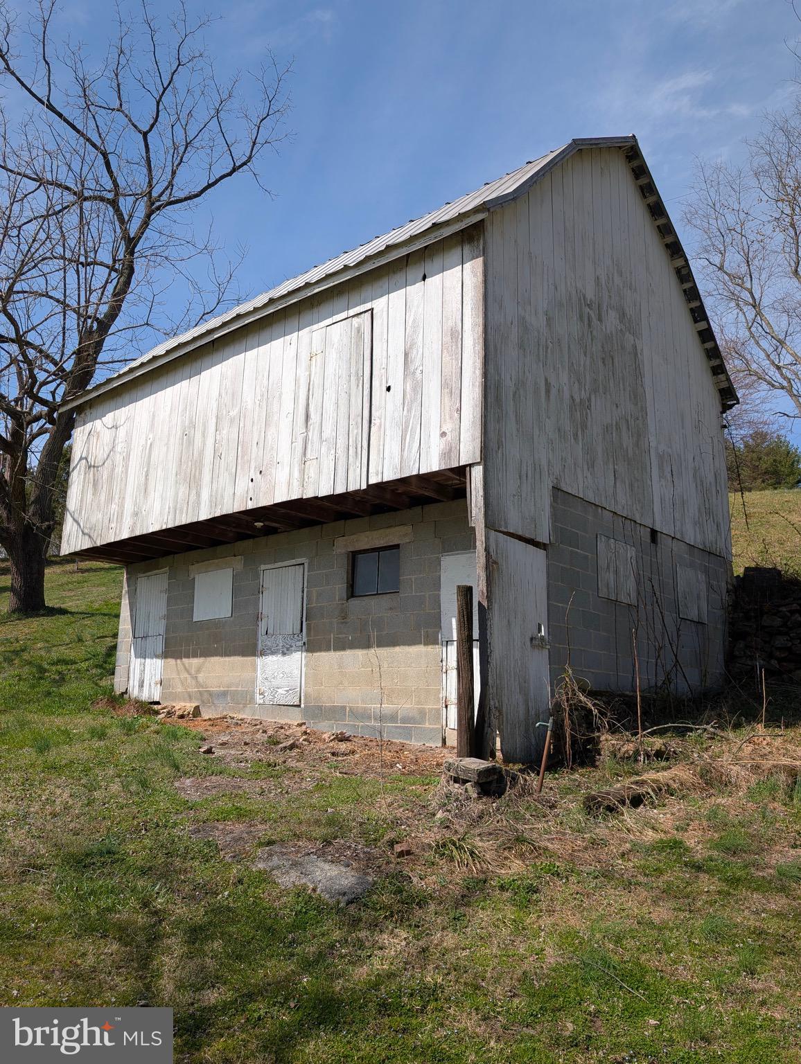 8730 Mapleville Road Mount Airy, MD 21771 - Photo 60 of 65