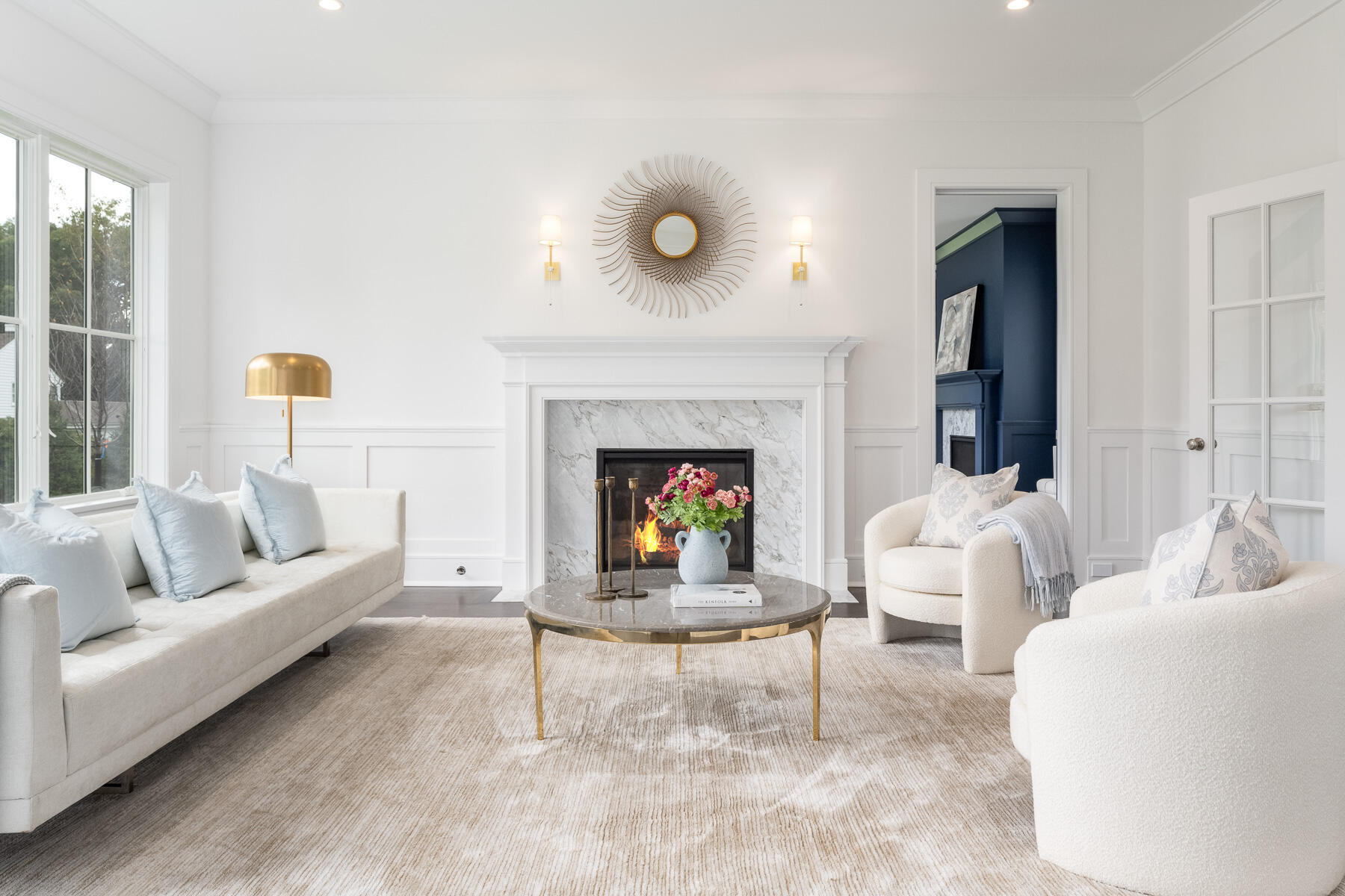 99 Turtle Back Road South New Canaan, CT 06840 - Photo 11 of 34 Living