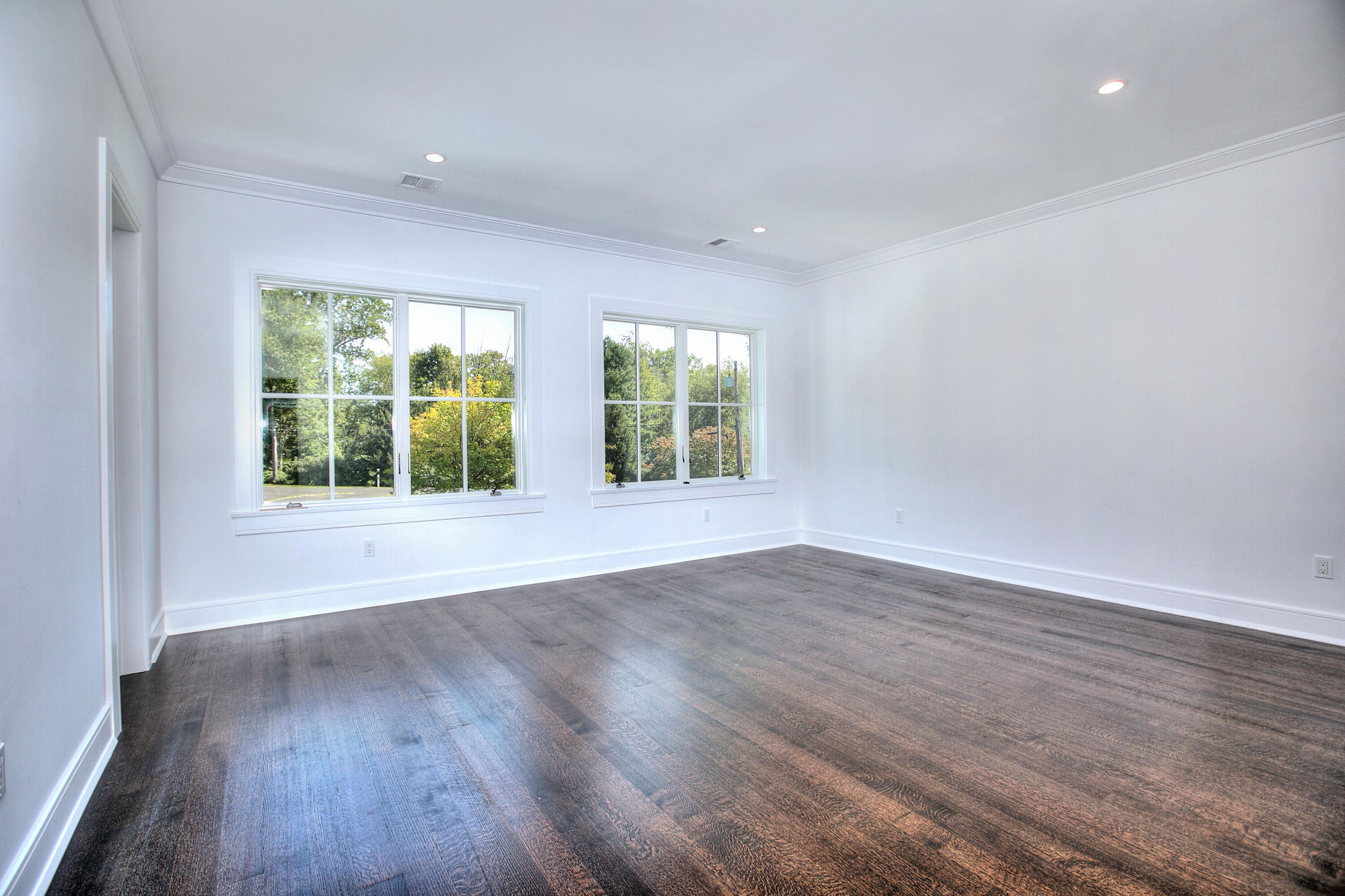 99 Turtle Back Road South New Canaan, CT 06840 - Photo 23 of 34 Bed 3