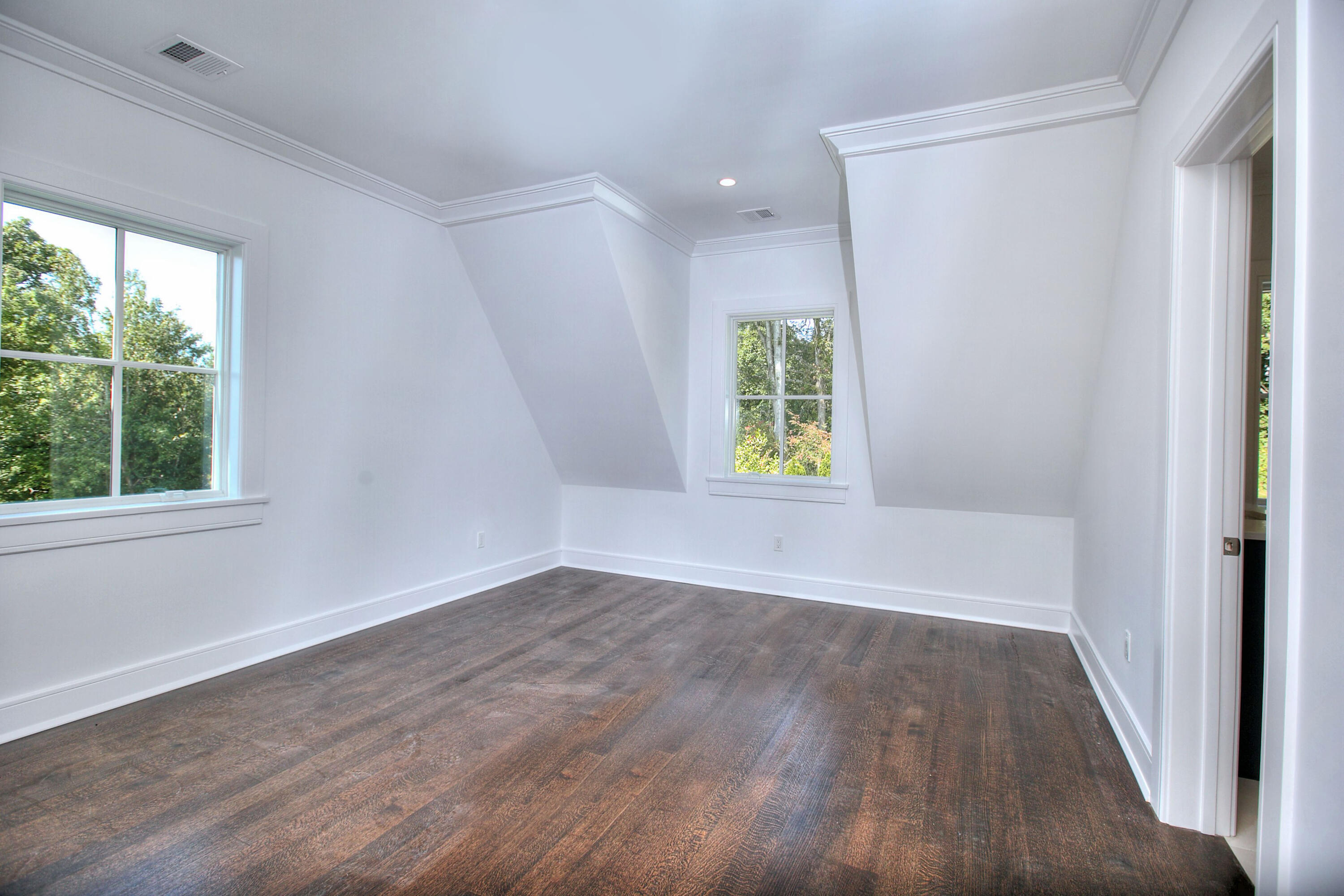 99 Turtle Back Road South New Canaan, CT 06840 - Photo 25 of 34 Bed 4
