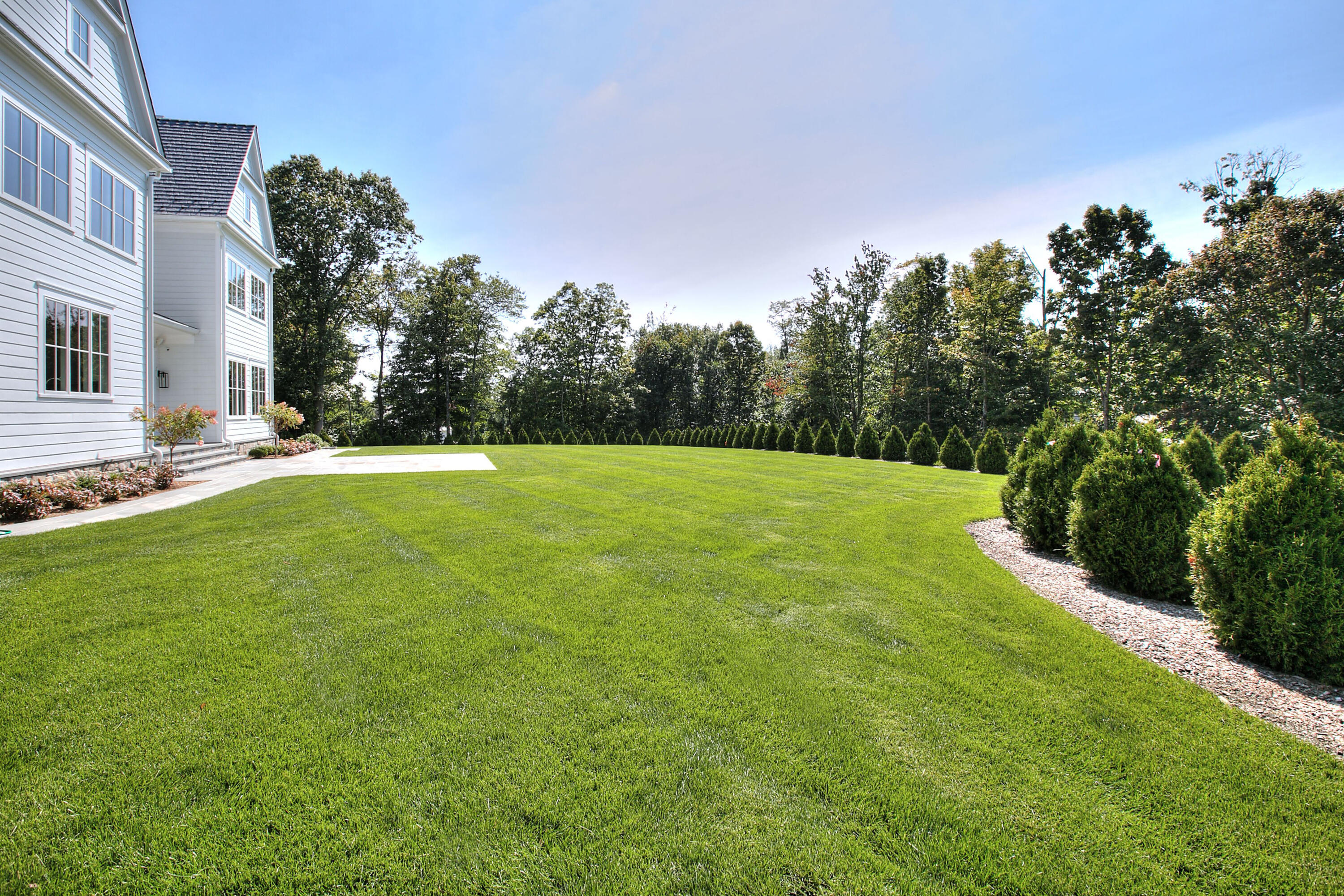 99 Turtle Back Road South New Canaan, CT 06840 - Photo 32 of 34 Backyard