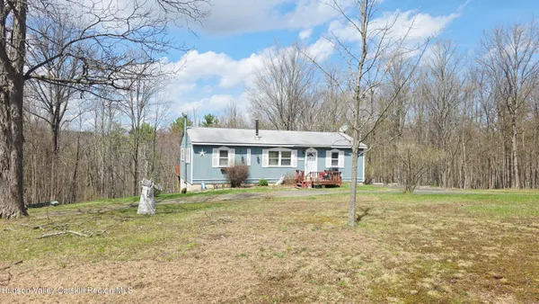 $299,000 | 75 Nunzio Lane, Cornwallville, NY 12418