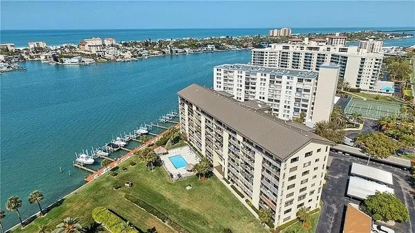 $3,300 | 650 Island Way, Unit 708, Clearwater Beach, FL 33767