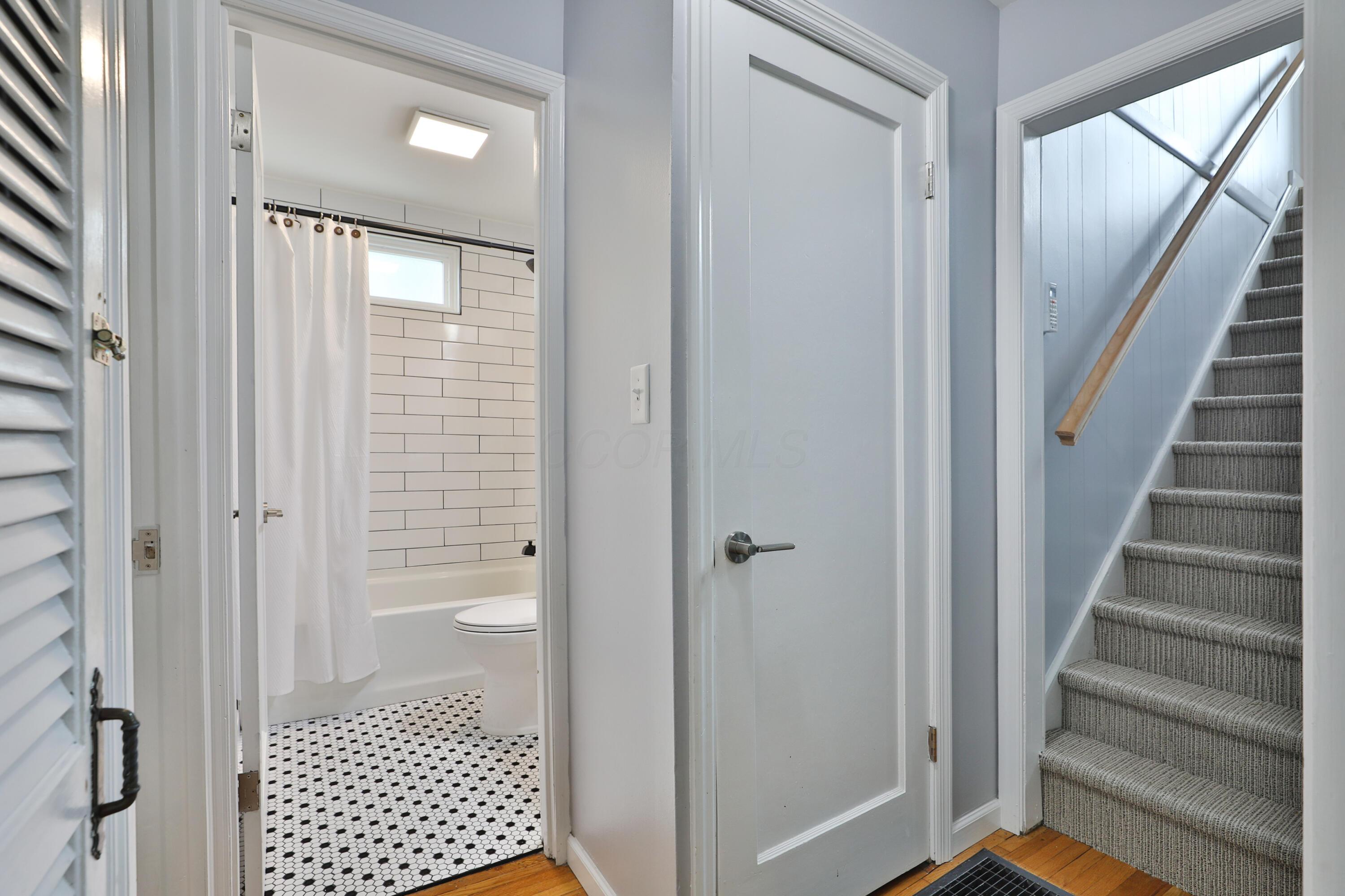 814 Oxley Road Columbus, OH 43212 - Photo 21 of 47 814-Oxley-21
