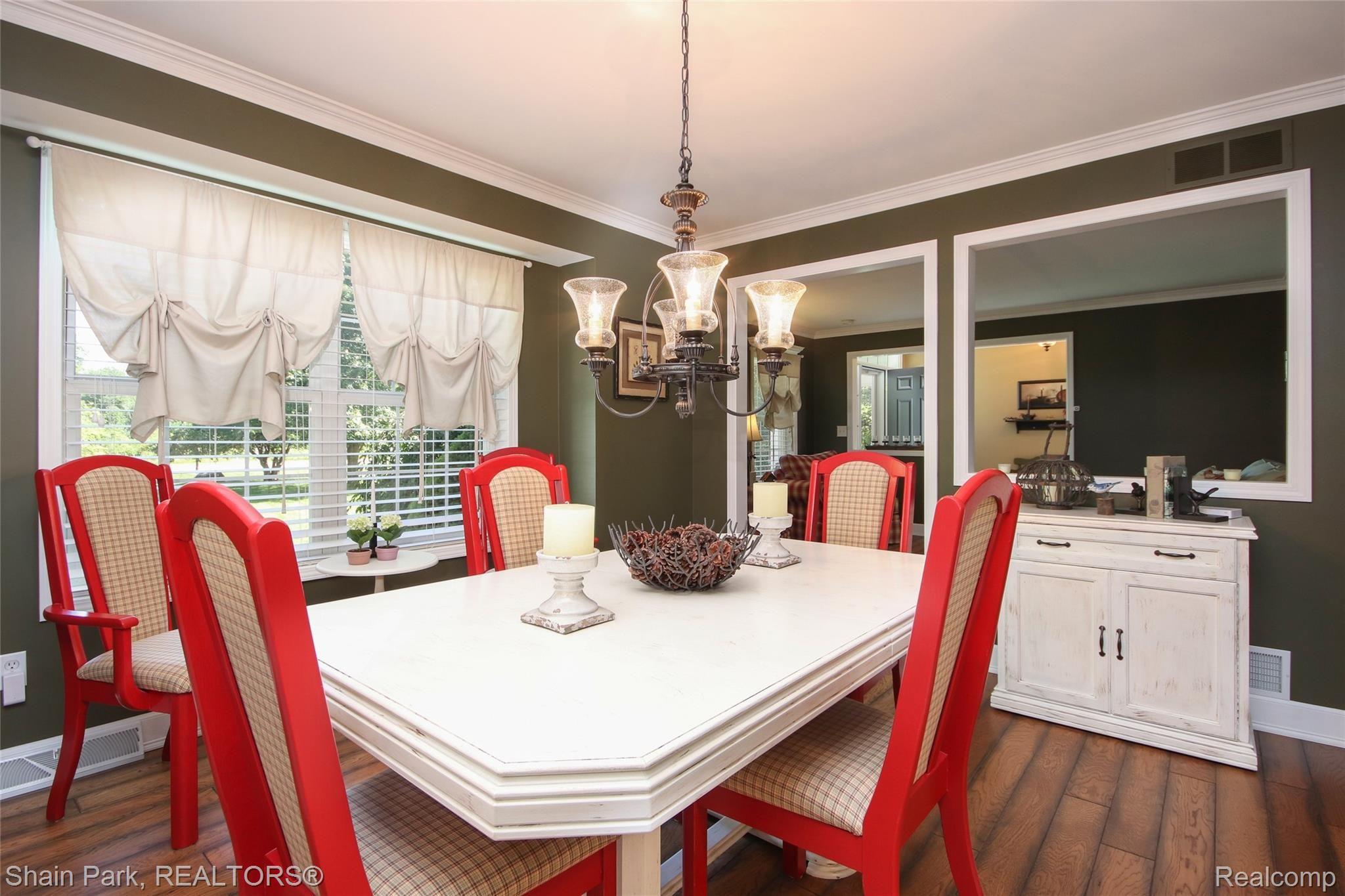 9033 Brandon Road Avoca, MI 48006 - Photo 21 of 84 Formal Dining Room