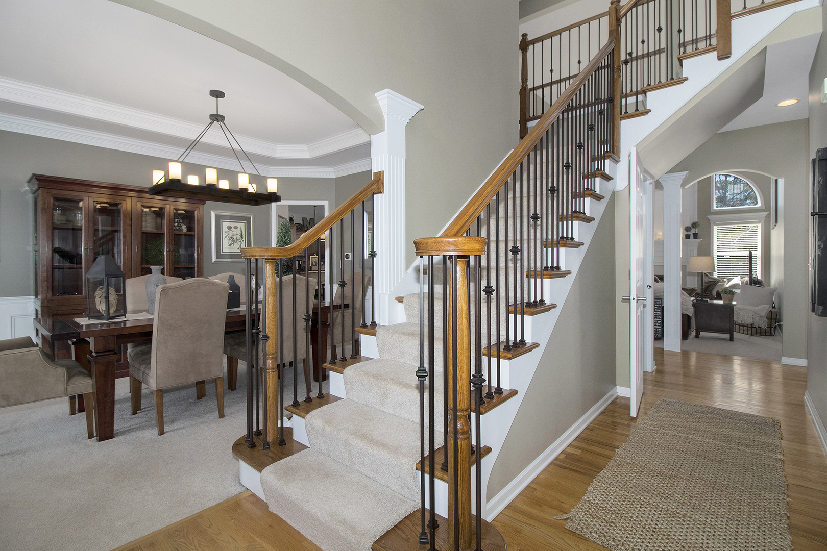 677 Greenfield Road Sugar Grove, IL 60554 - Photo 4 of 52
