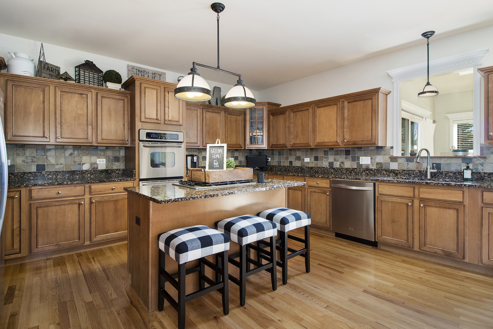 677 Greenfield Road Sugar Grove, IL 60554 - Photo 7 of 52
