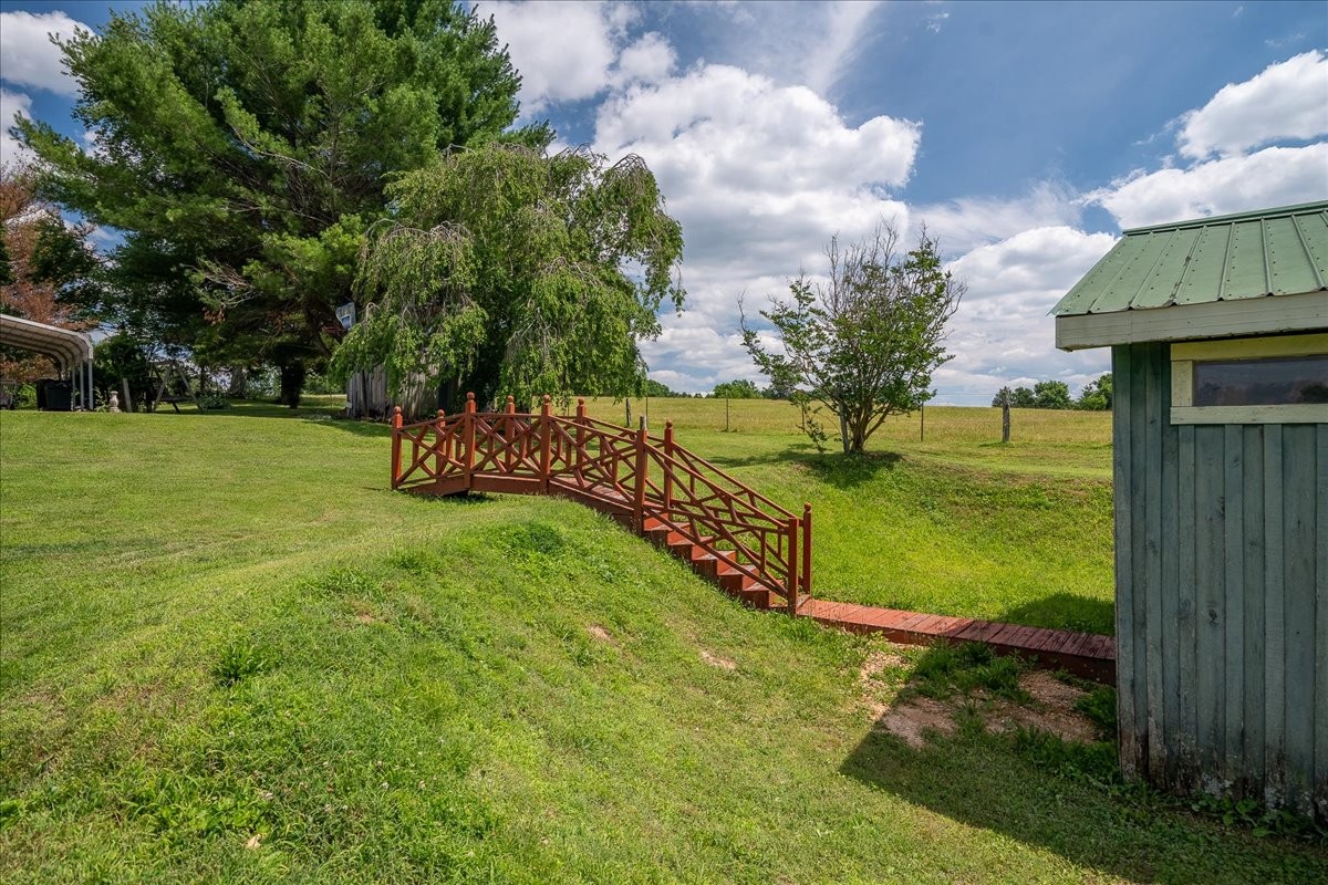 612 Clax Branch Road Loretto, TN 38469 - Photo 34 of 49