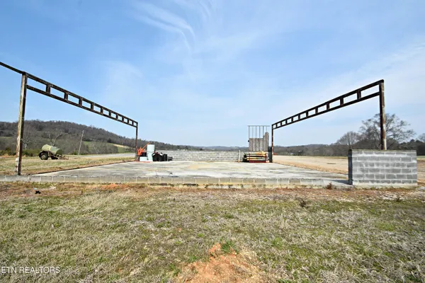 $9,850,000 | 747 Stone Road, Blaine, TN 37709