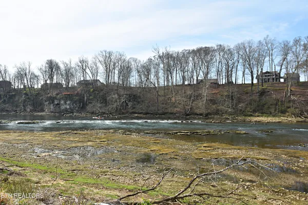 $9,850,000 | 747 Stone Road, Blaine, TN 37709