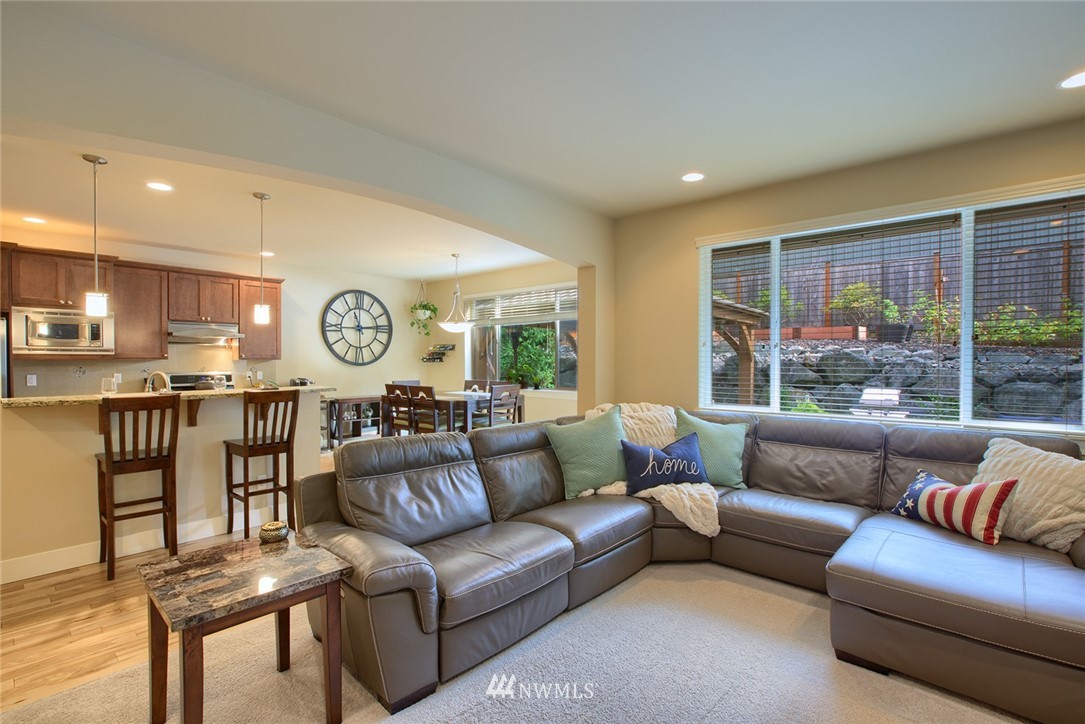 23107 36th Drive Southeast Bothell, WA 98021 - Photo 4 of 16