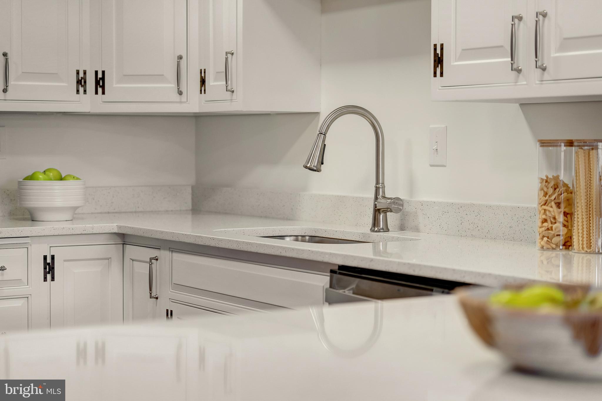 1213 Potomac School Road McLean, VA 22101 - Photo 18 of 52