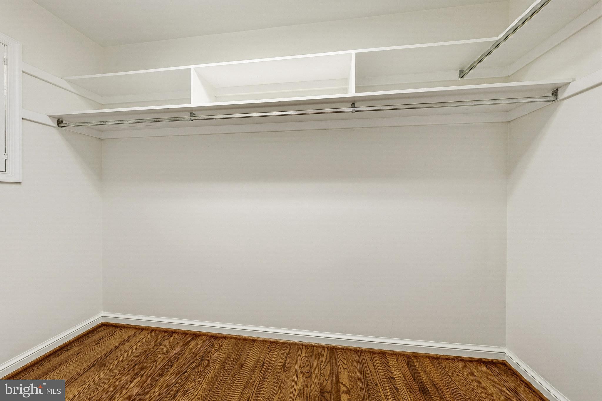 1213 Potomac School Road McLean, VA 22101 - Photo 30 of 52 Primary Closet