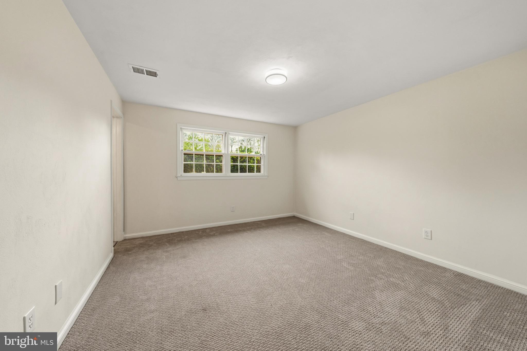 1213 Potomac School Road McLean, VA 22101 - Photo 42 of 52 Bedroom 4