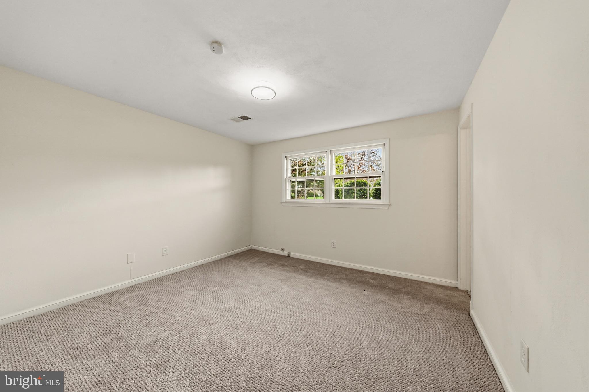 1213 Potomac School Road McLean, VA 22101 - Photo 43 of 52 Bedroom 5