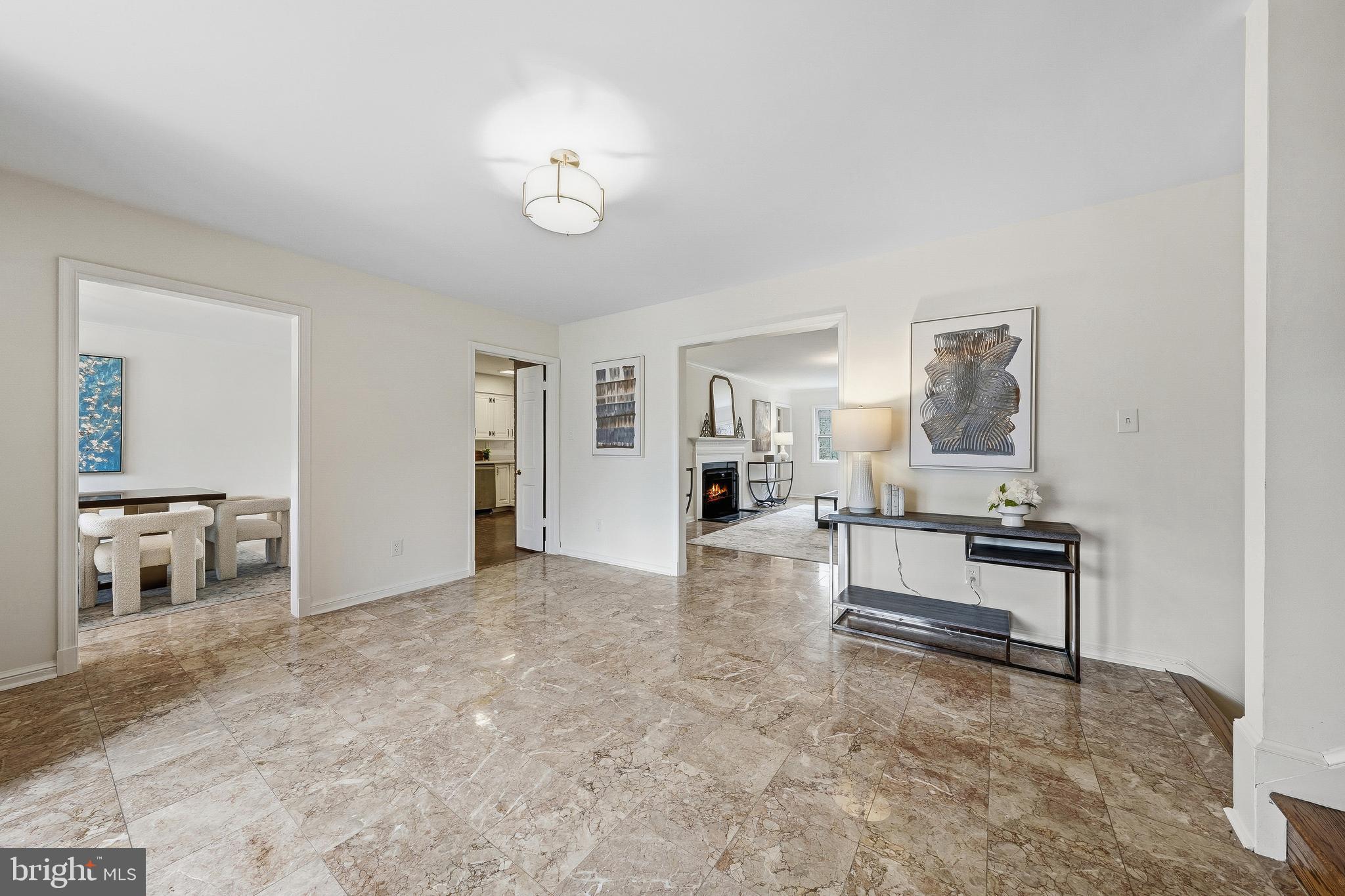 1213 Potomac School Road McLean, VA 22101 - Photo 5 of 52