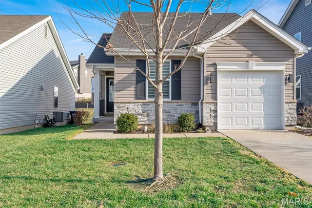 $279,900 | 2179 Windswept Farms Drive, Eureka, MO 63025