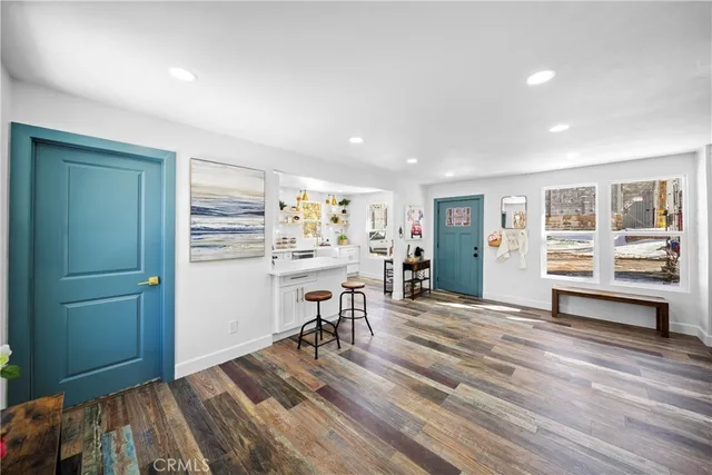 a view of a livingroom with a furniture