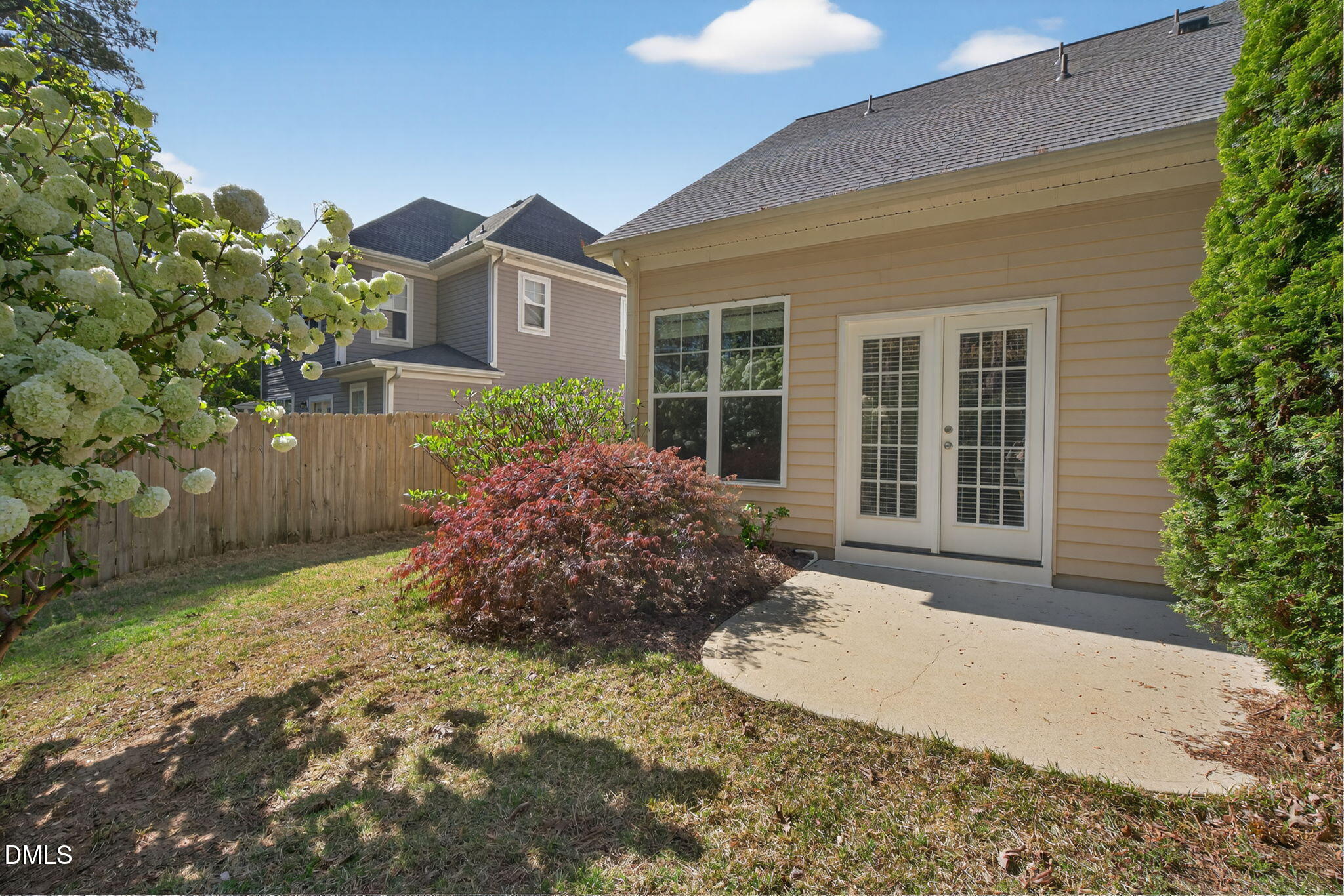 3834 Cumberland Pond Road Raleigh, NC 27606 - Photo 27 of 31 front view of a house