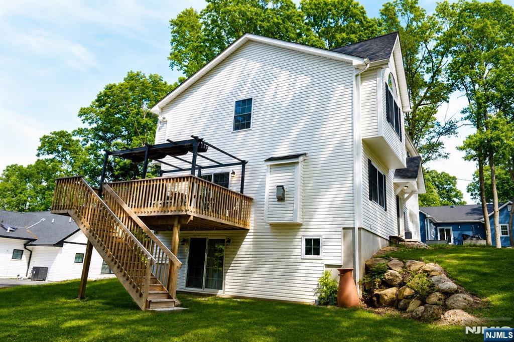 25 Richards Road Hopatcong, NJ 07843 - Photo 27 of 28
