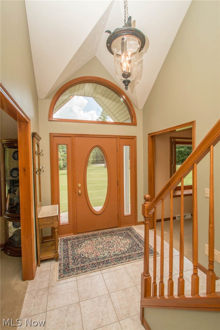 2844 Southern Road Richfield, OH 44286 - Photo 3 of 35 2 Story Foyer Entry