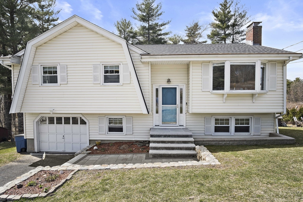 29 Dix Rd Extension Woburn, MA 01801 - Photo 1 of 40 a view of a house with a yard