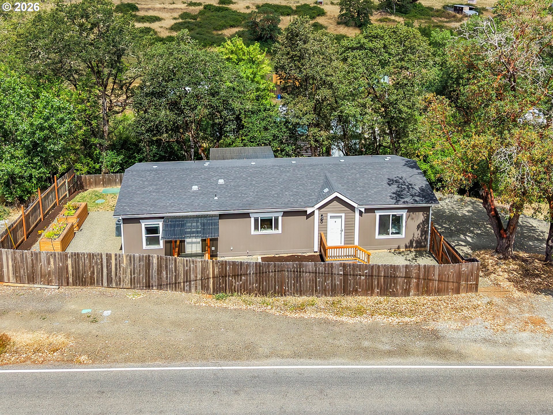 4458 Shoestring Road Riddle, OR 97469 - Photo 2 of 43