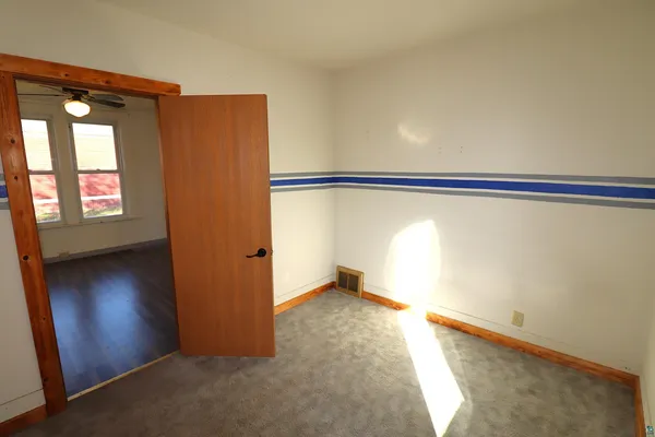 $141,200 | 807 5th Avenue East, Ashland, WI 54806