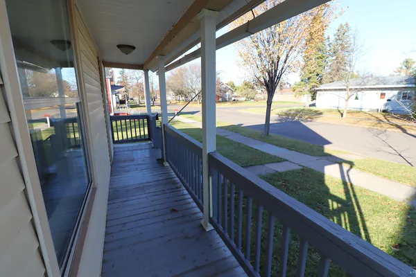 $141,200 | 807 5th Avenue East, Ashland, WI 54806