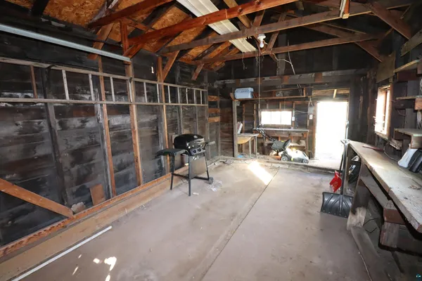 $141,200 | 807 5th Avenue East, Ashland, WI 54806