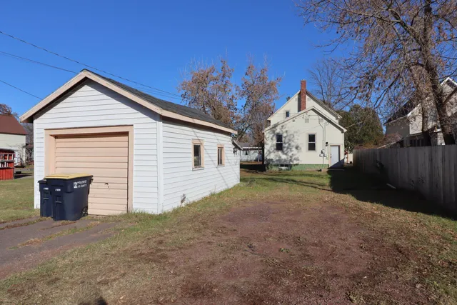 $149,900 | 807 5th Avenue East, Ashland, WI 54806