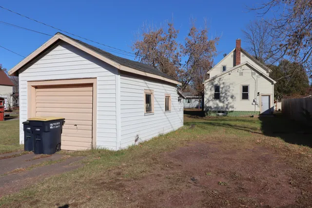 $149,900 | 807 5th Avenue East, Ashland, WI 54806