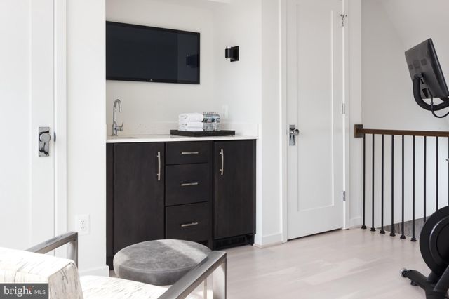 $970,000 | 1315 Linden Court Northeast, Washington, DC 20002