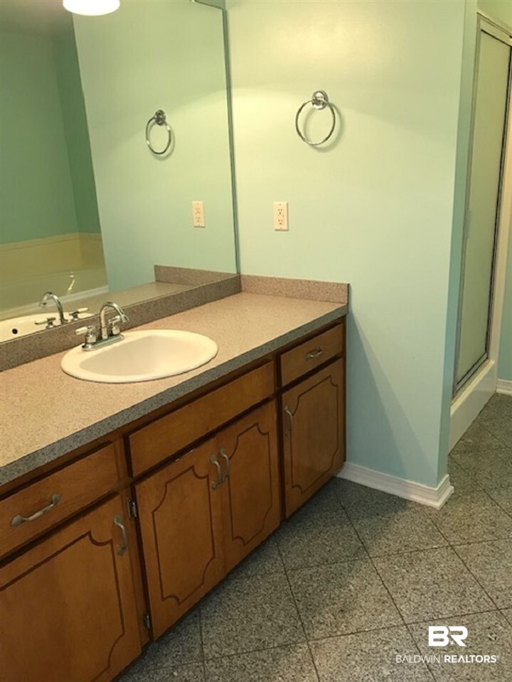 6058 Creel Road Theodore, AL 36582 - Photo 6 of 16