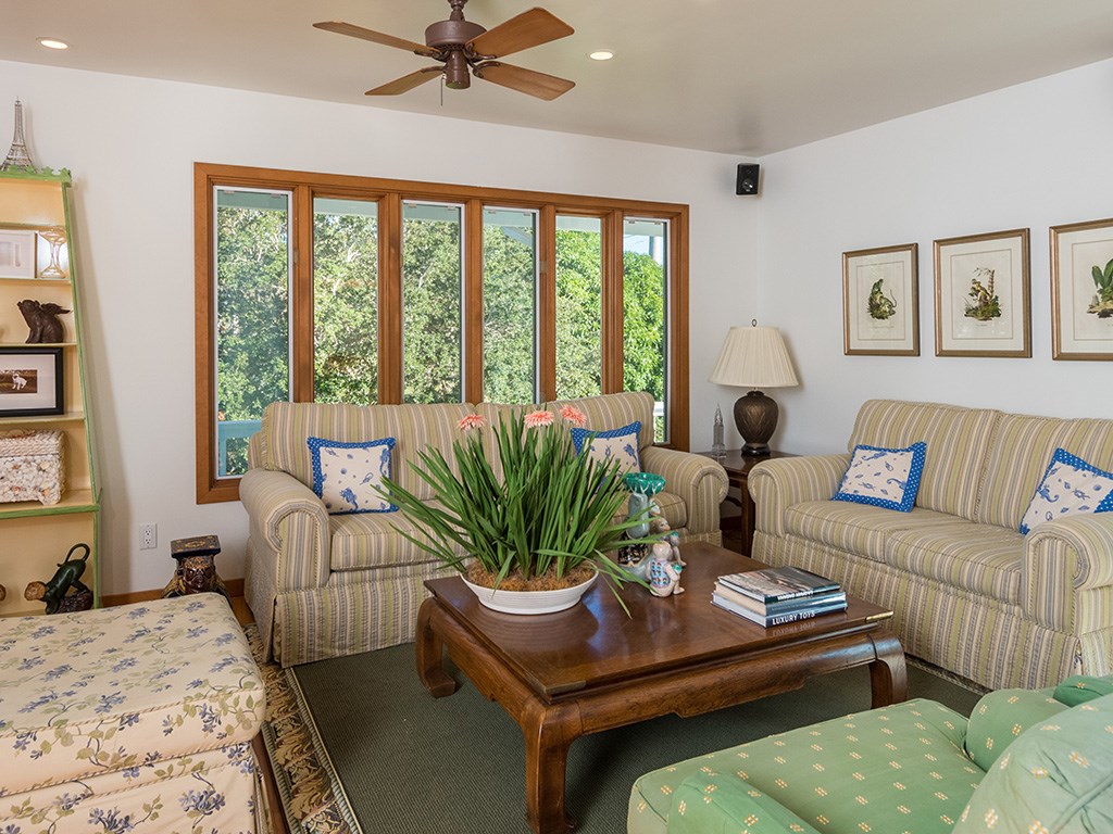 725 Conn Way Vero Beach, FL 32963 - Photo 9 of 35