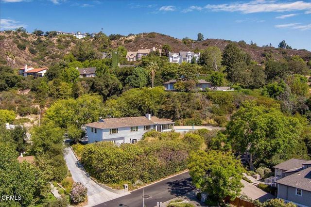 $1,698,000 | 1372 Inverness Drive, Pasadena, CA 91103