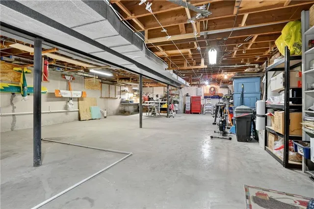 $1,050 | 3641 North Prather Road, Kansas City, MO 64116