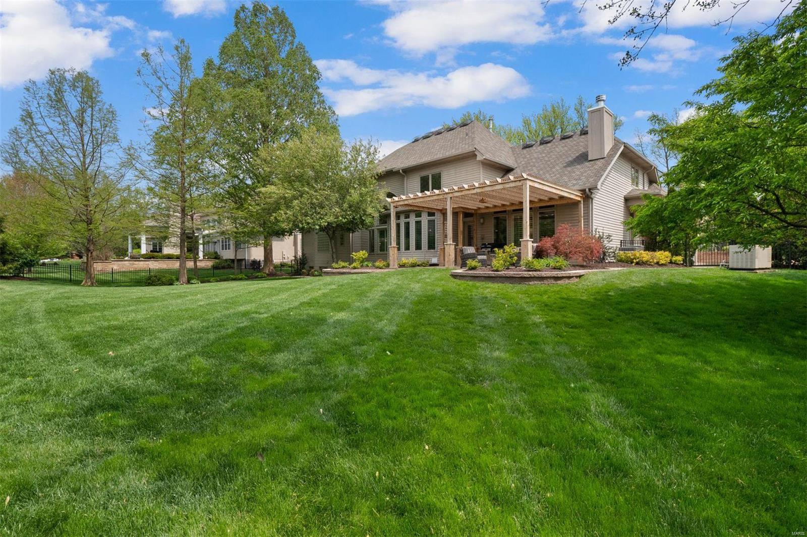 1 West Windrush Creek Road St. Louis, MO 63141 - Photo 43 of 46 Gallery Image 43