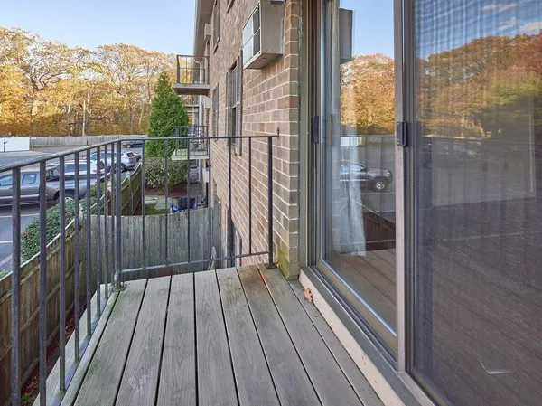 $200,000 | 80 Stanton Street, Unit 14, Worcester, MA 01605