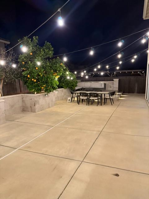 8026 Prairie Hawk Way Sacramento, CA 95829 - Photo 27 of 30 a view of a room with gym equipment