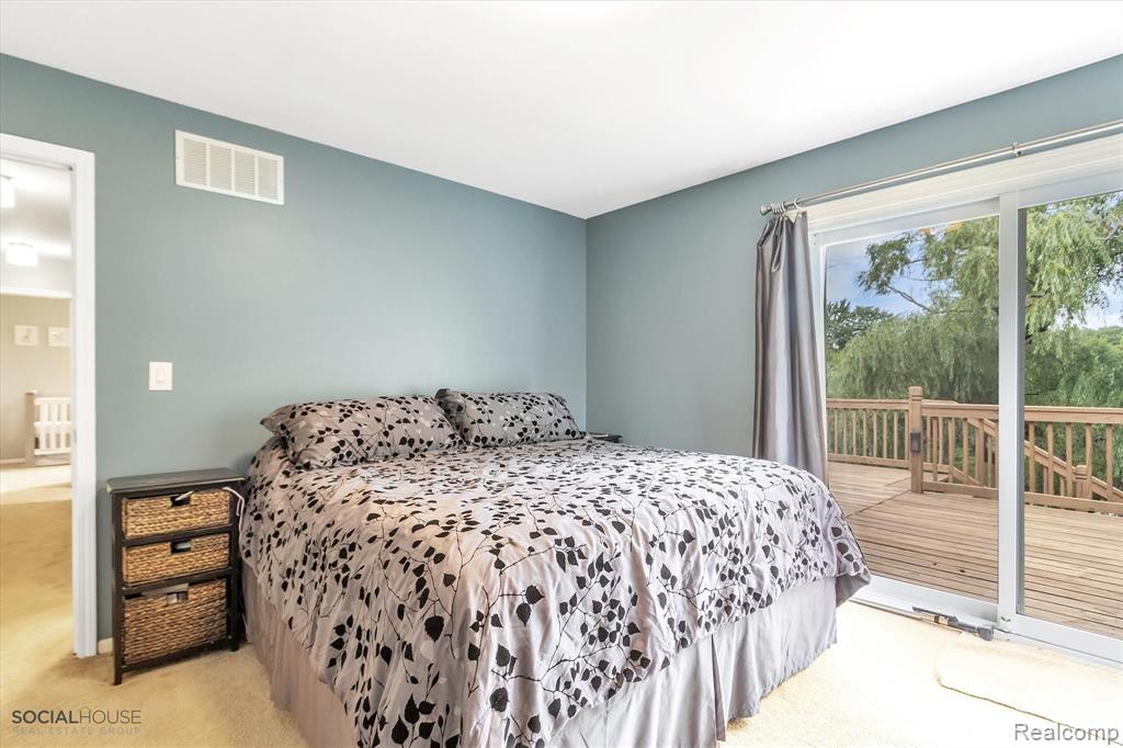 41272 Village Lake Road Novi, MI 48375 - Photo 23 of 56