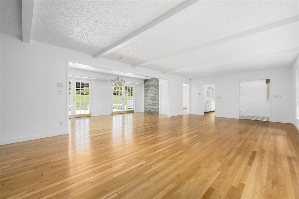 1157 Tucker Road Dartmouth, MA 02747 - Photo 12 of 28 Gallery Image 12