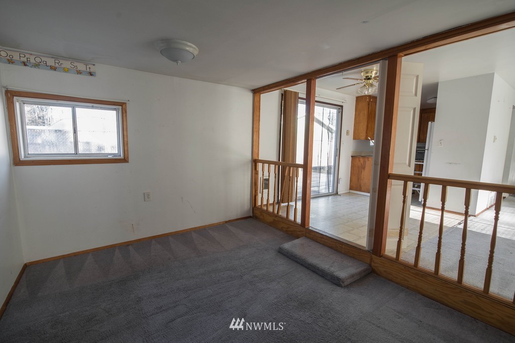 3624 Northeast 7th Street Renton, WA 98056 - Photo 5 of 14