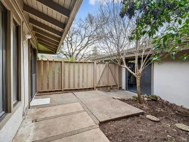 $995,000 | 113 Bonnie Brook Drive, Napa, CA 94558