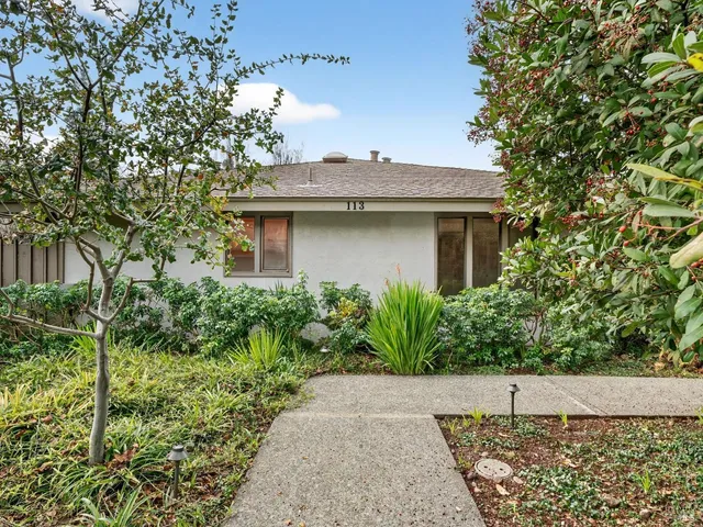 $995,000 | 113 Bonnie Brook Drive, Napa, CA 94558