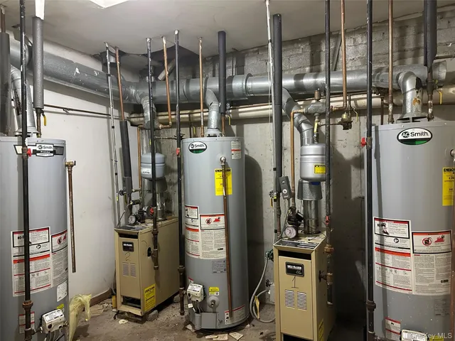 a view of liquor store