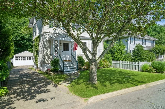 $899,000 | 49 High Street, Locust Valley, NY 11560