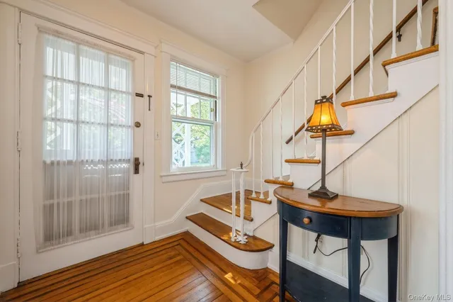 $899,000 | 49 High Street, Locust Valley, NY 11560