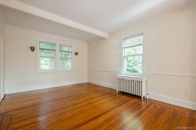 $899,000 | 49 High Street, Locust Valley, NY 11560