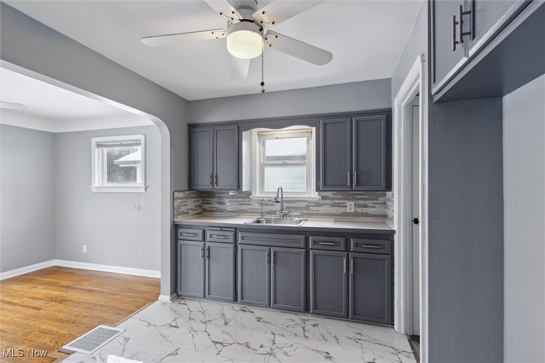 7244 Ridge Road Cleveland, OH 44129 - Photo 14 of 33 Gallery Image 14